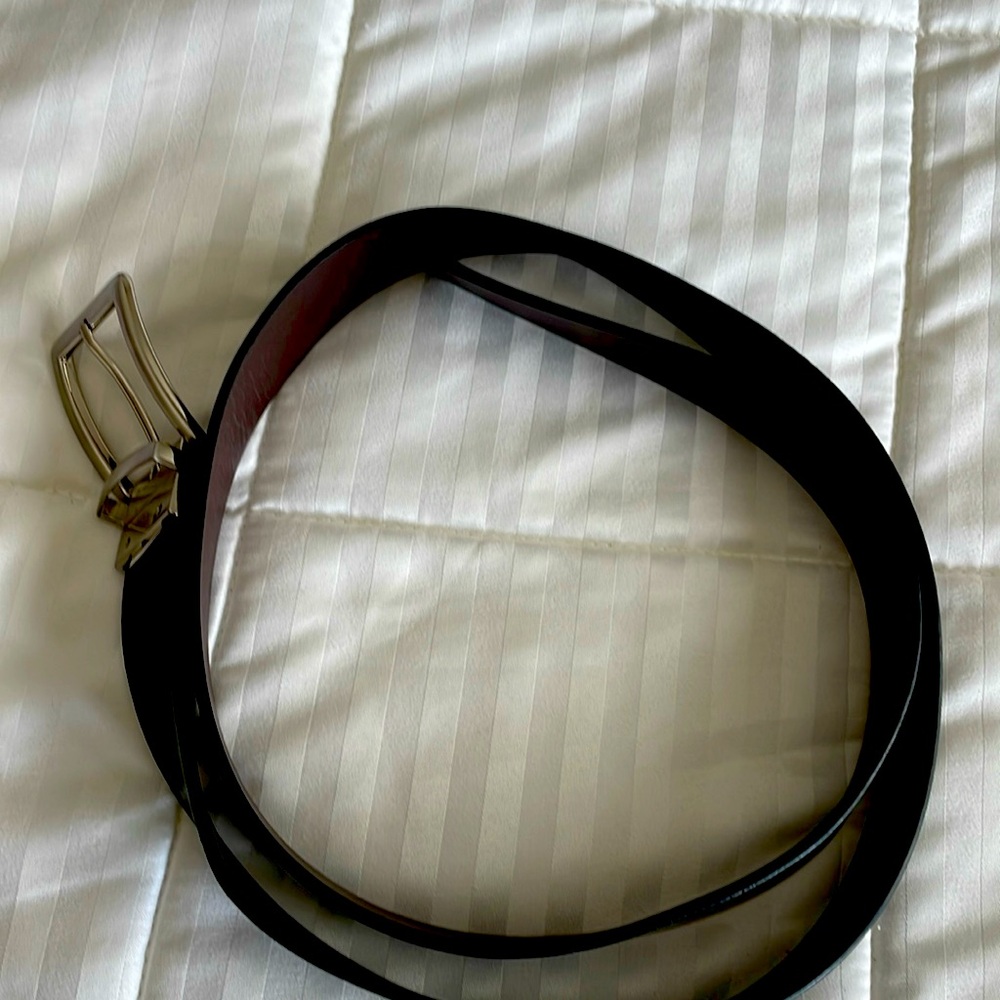 Men’s reversible black and brown leather and silver belt NWOT